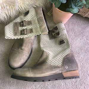 SOREL BOOTS